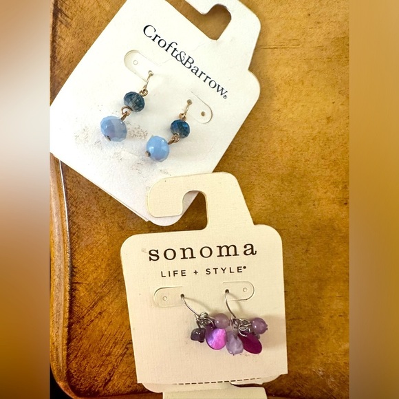 2 sets of earrings - Picture 6 of 6